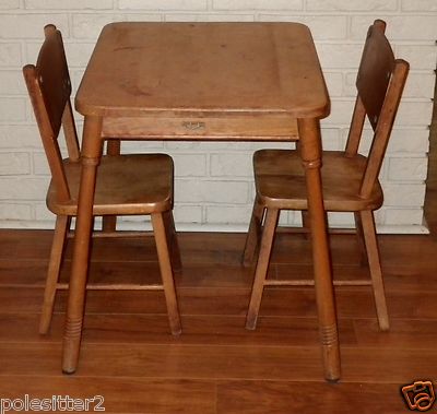 Vintage 1950 S South Bend Toy Co Child S Wood Maple Kitchen Table