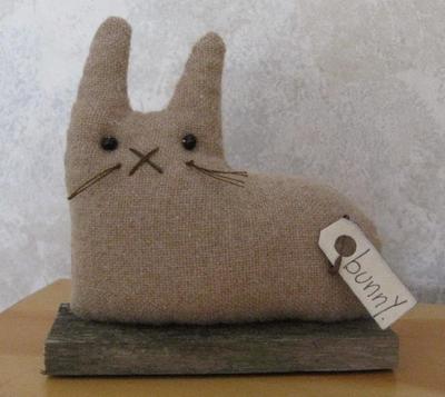 PRIMITIVE WOOL RABBIT BUNNY WOOD MAKE DO SHELF SITTER DOLL PFATT ...