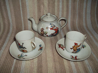 antique childs tea set