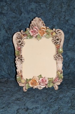 capodimonte frame sold
