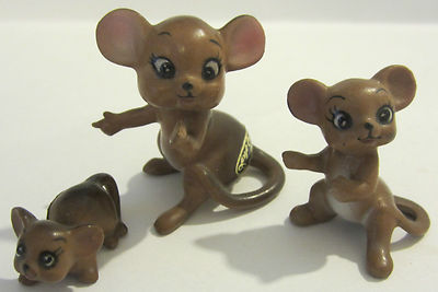 small mouse figurines