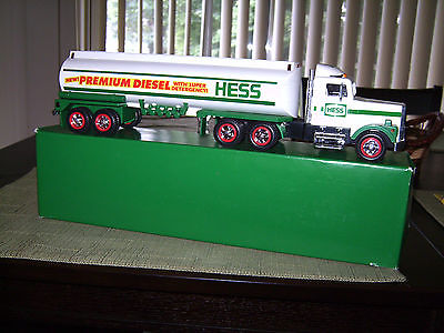 1993 Hess Premium Diesel Truck 2024 levitan