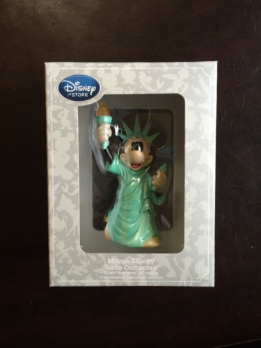 mickey statue of liberty
