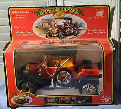 Vintage 1989 New Bright Battery Operated Toy Car Model No. 438 The