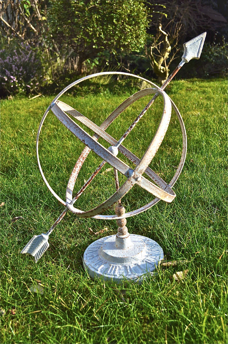 Classic Antique Style Wrought Iron Armillary Sphere Sundial Garden Classic Antique Style Wrought Iron Armillary Sphere Sundial Garden Sculpture