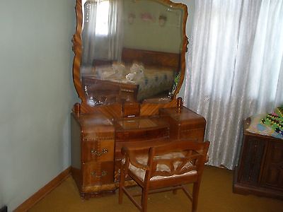 Vintage 1940 S Waterfall Bedroom Furniture 8 Pieces
