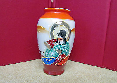 19 Made In Occupied Japan Satsuma Vase Hand Painted Antique