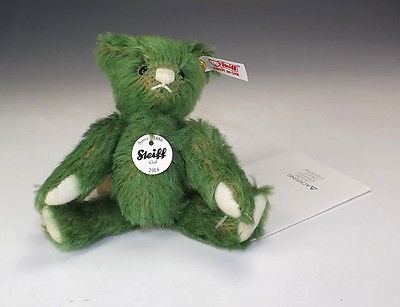 green steiff bear