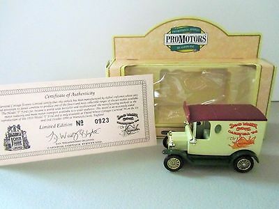 Very Limited Edition David Winter Cottages Die Cast Model T Ford