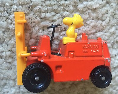 snoopy toy car