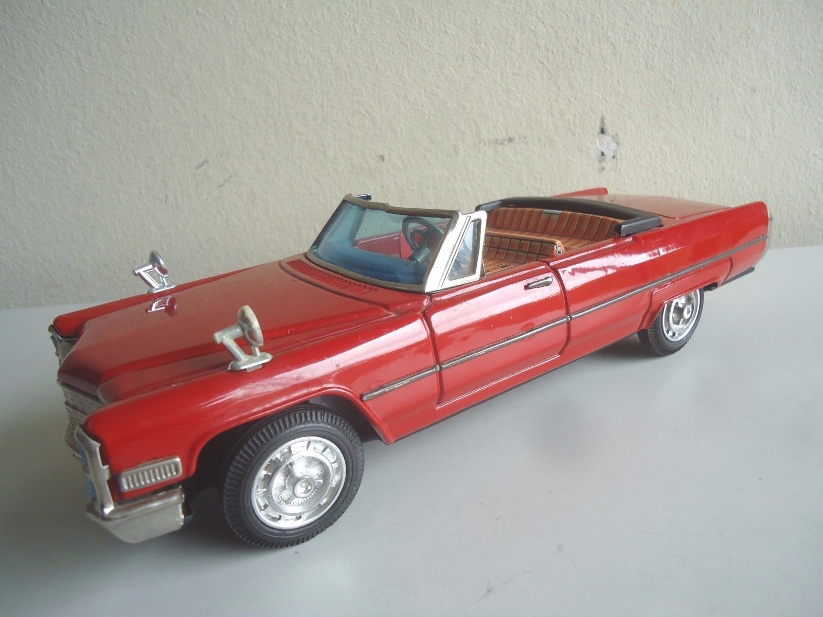 cadillac toy car battery
