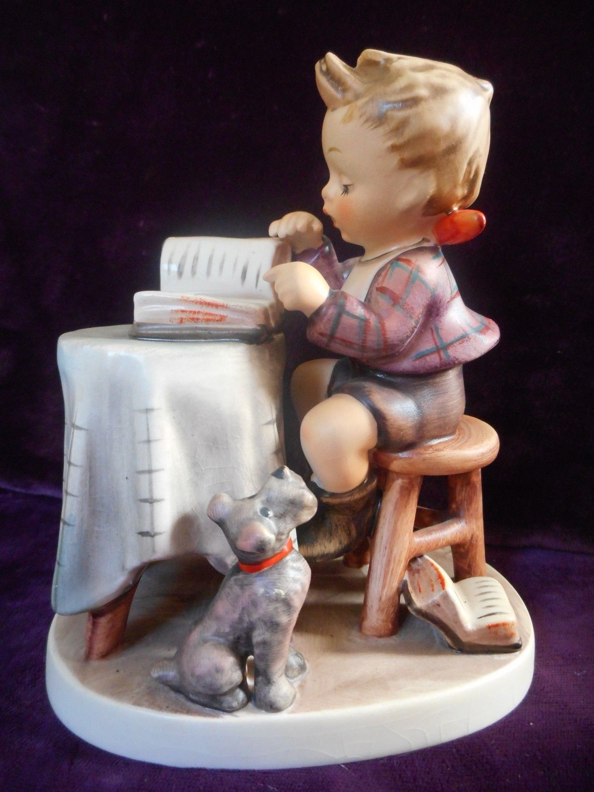 little bookkeeper hummel