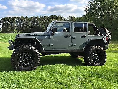 Jeep: Wrangler RUBICON 2015 jeep wrangler rubicon loaded low miles lifted 40  inch tires gears no reserve -- Antique Price Guide Details Page