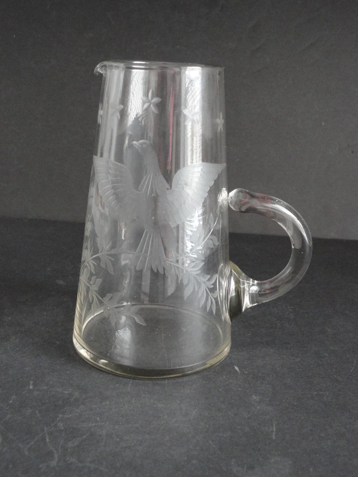 Vintage Engraved AMERICAN EAGLE and STARS Clear Blown Glass Pitcher Jug