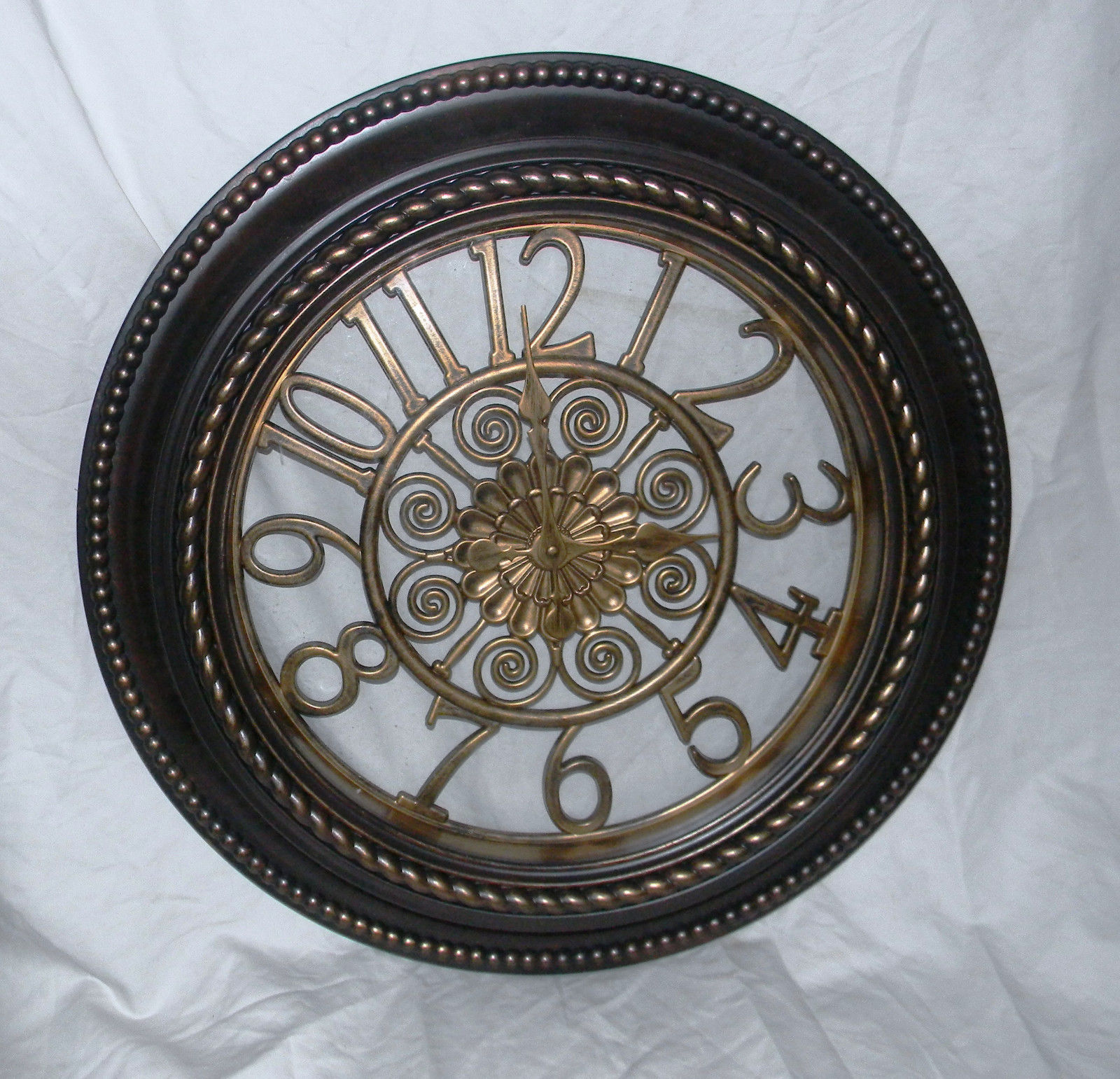 Beautiful 20 Inch Wall Clock Round Wall Clock Classic Antique Look