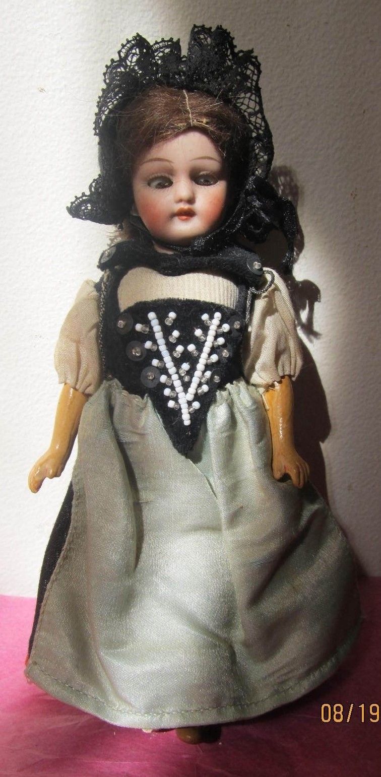 antique doll eyes