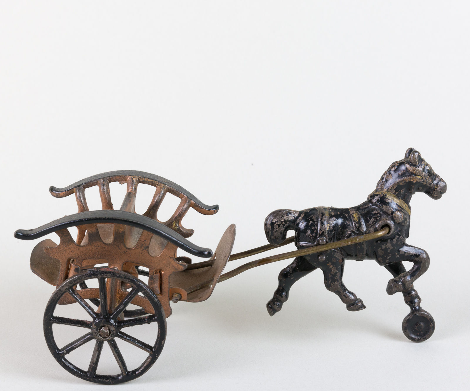 vintage cast iron horse and buggy toy