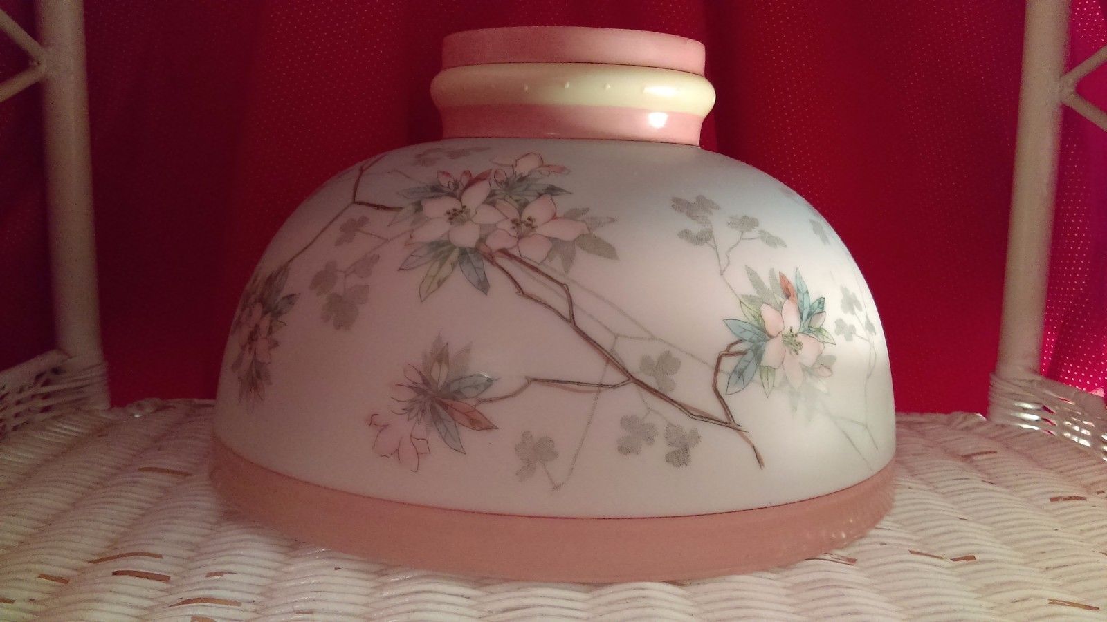 Vintage Hand Painted Milk Glass Lamp Shade For Aladdin Or Rayo Type Vintage Hand Painted Milk Glass Lamp Shade For Aladdin Or Rayo Type 9 3 4