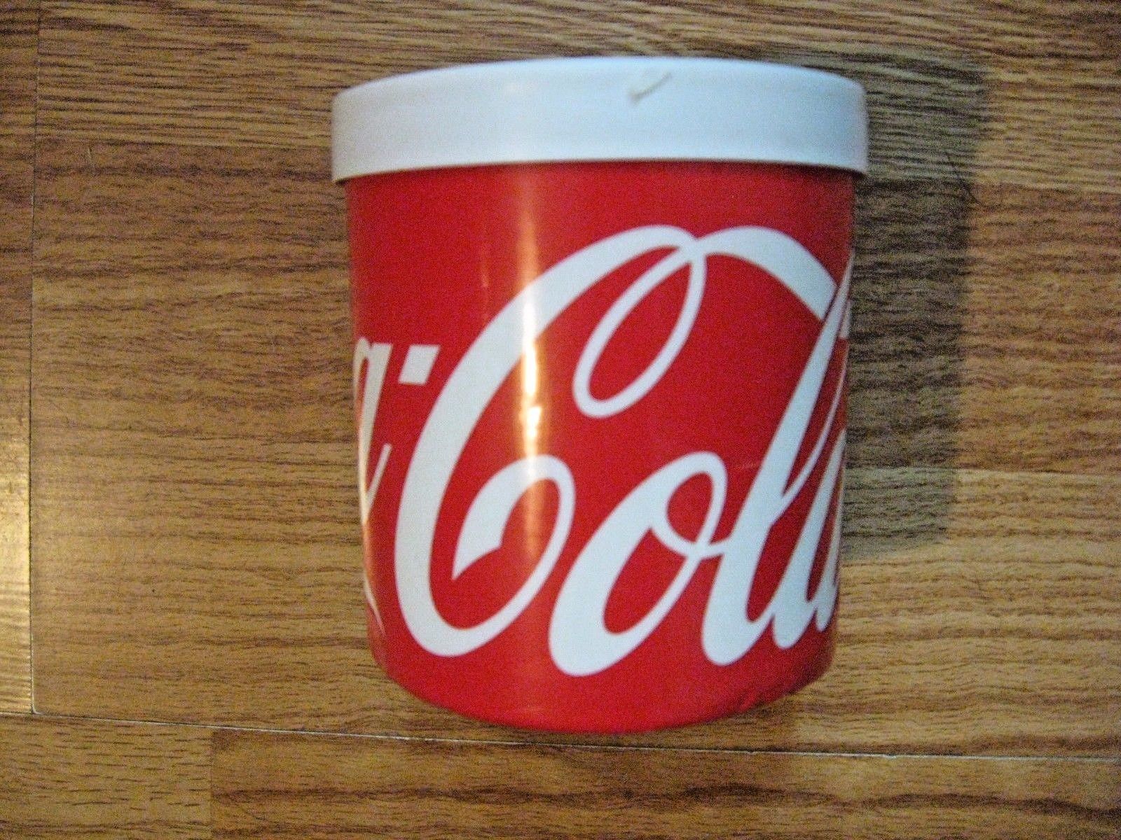 Coca Cola Freezer Gel Insulated Foam Soda Can Cooler LIFOAM THE FRIDGE