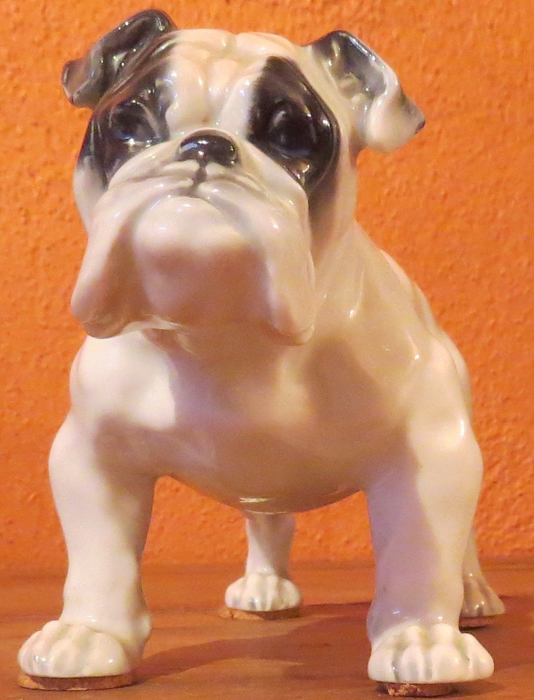 porcelain english bulldog