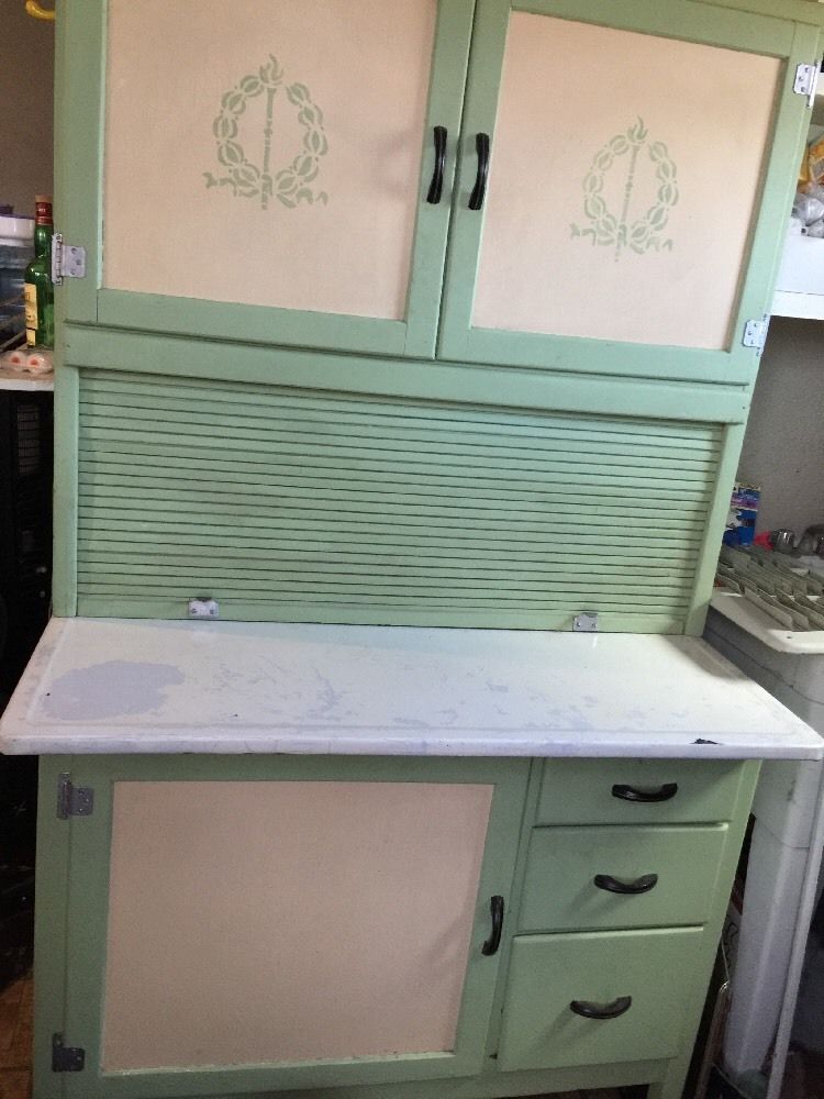 Sellers Elwood In Hoosier Cabinet W Flour Sifter Porcelain Top