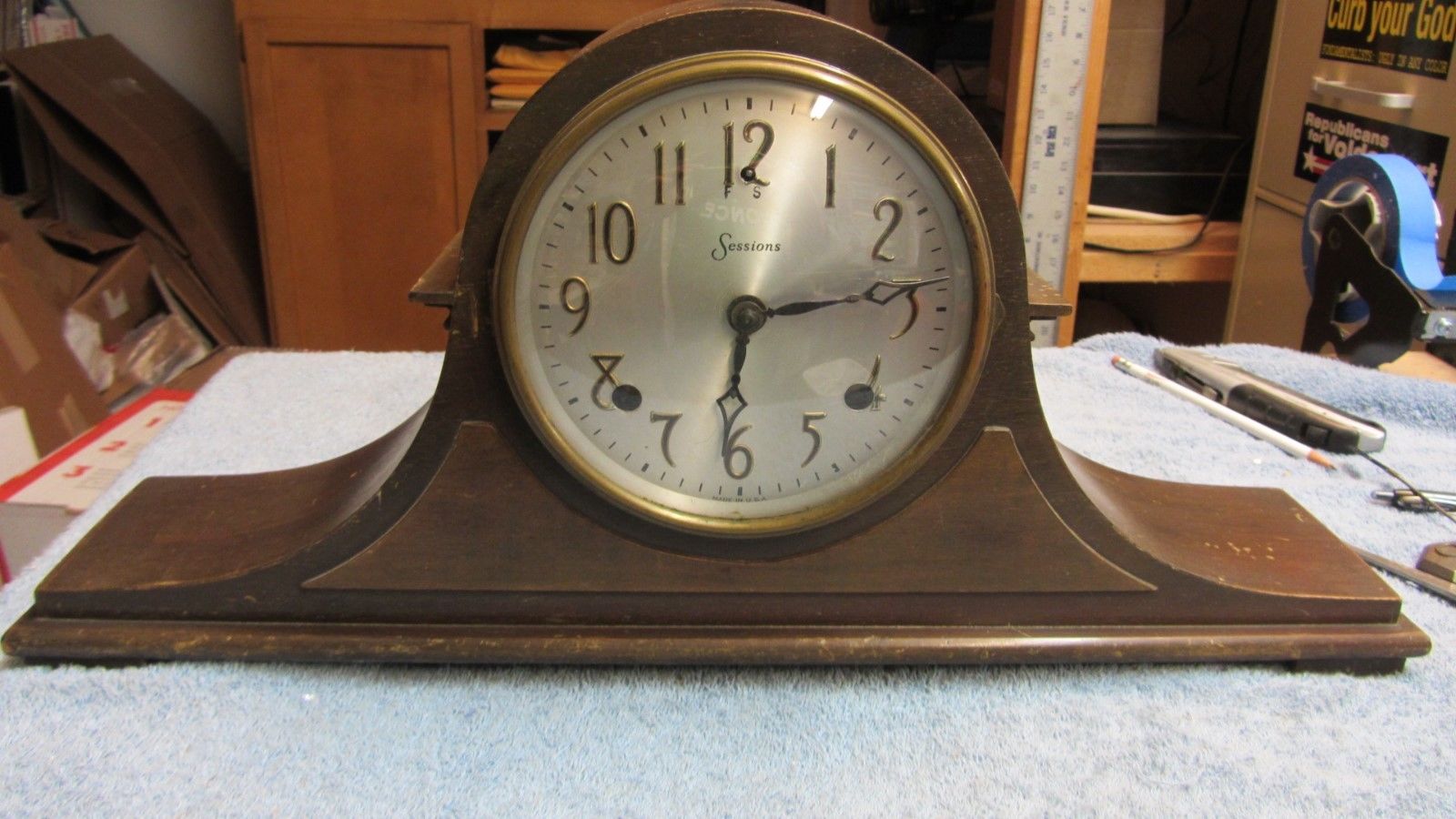 Vintage antique Sessions Mantel Clock Mahogany (Westminster) mantle w