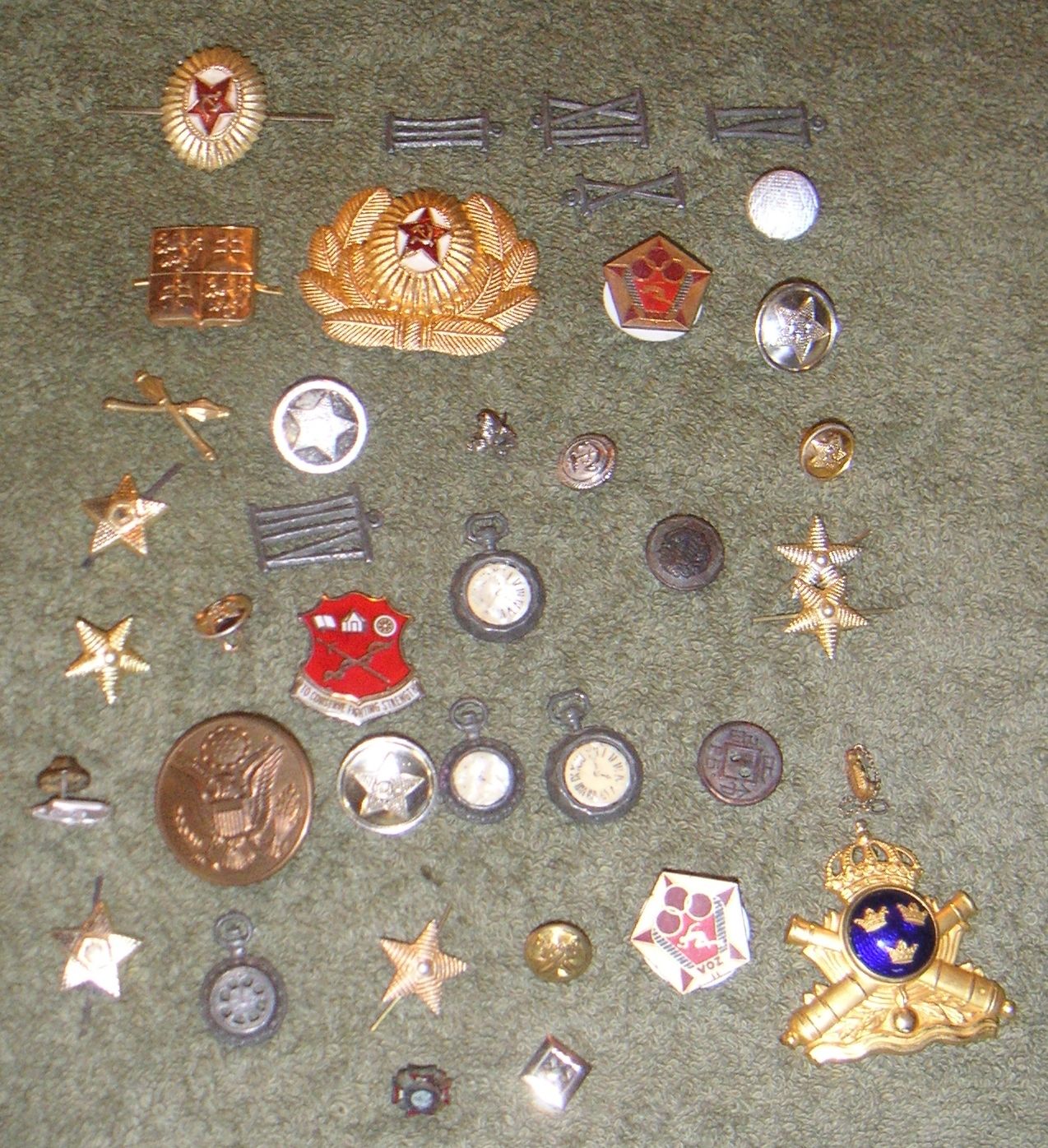 Large Lot of Russian Military Pins Badges Medals Antique Clock Buttons ...