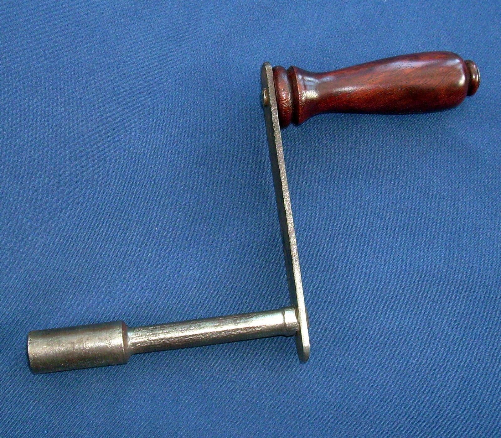 Victorian Extending Table Winder Antique Price Guide Details Page