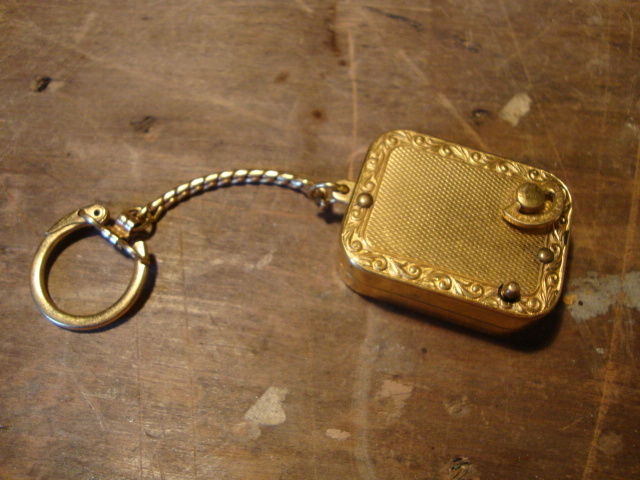 Upcycled LV Key Fob with Clasp – KISMET SHOWROOM