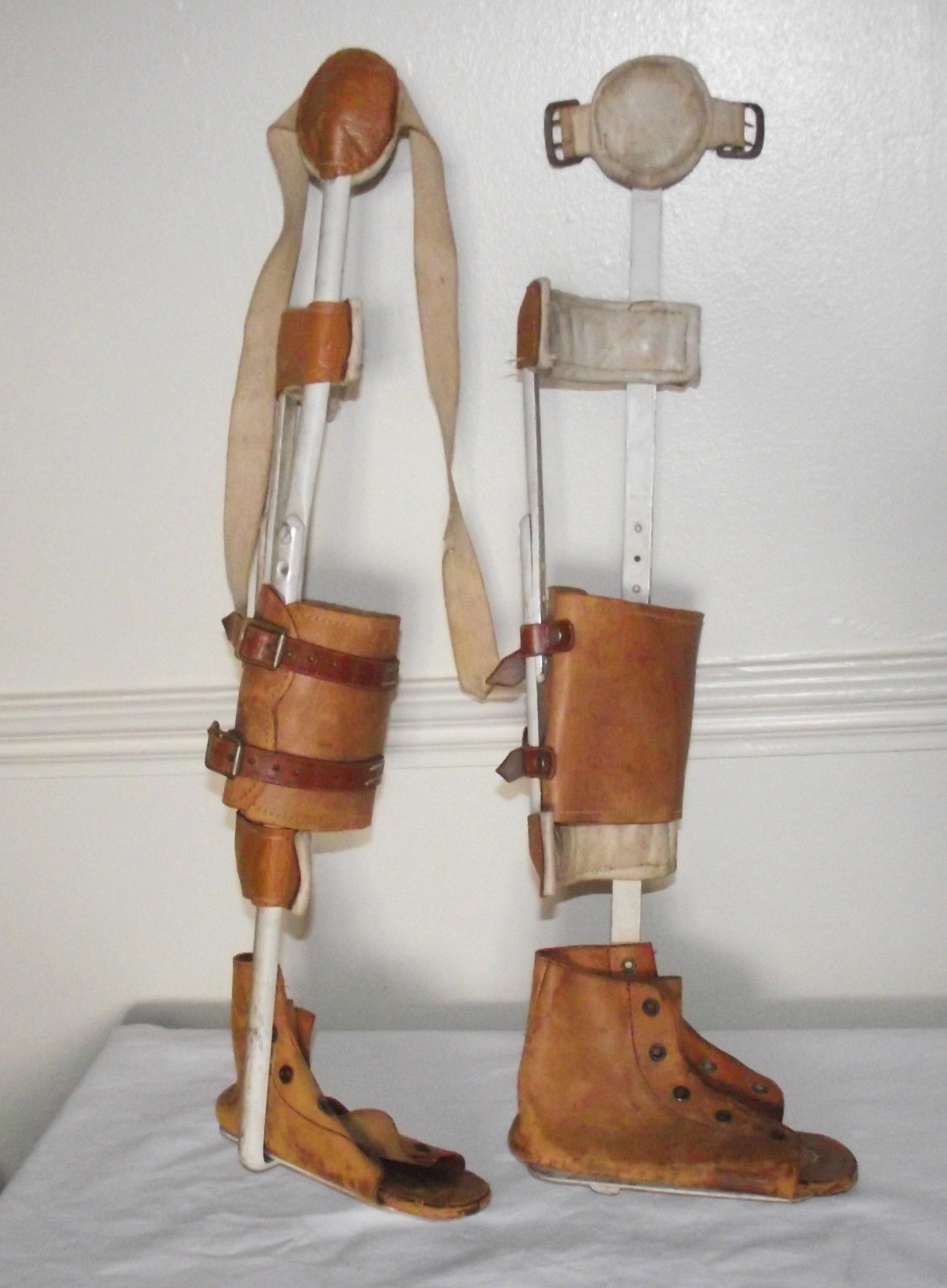 Polio Woman Leg Braces