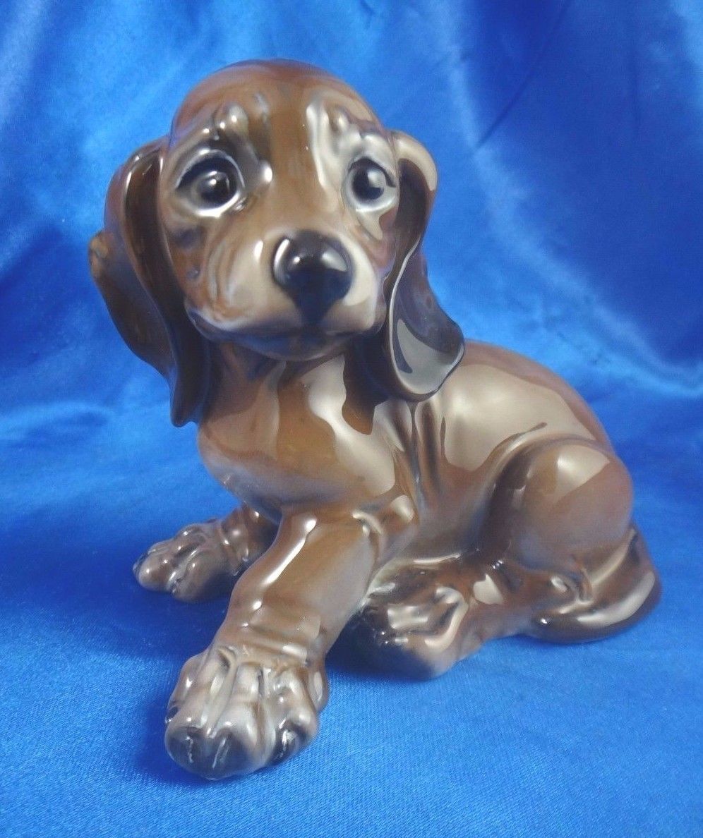 vintage porcelain dachshund