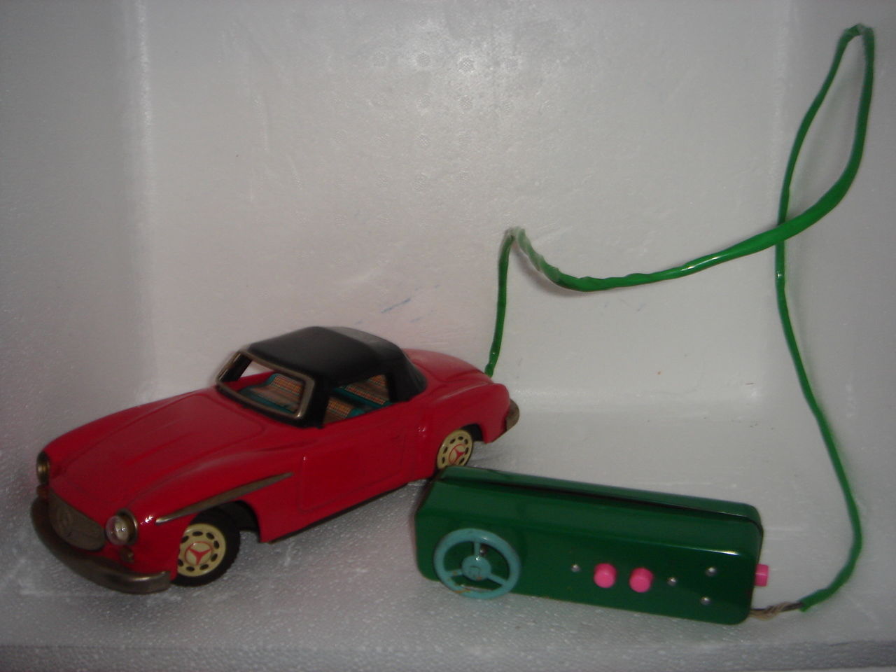 old mercedes toy car