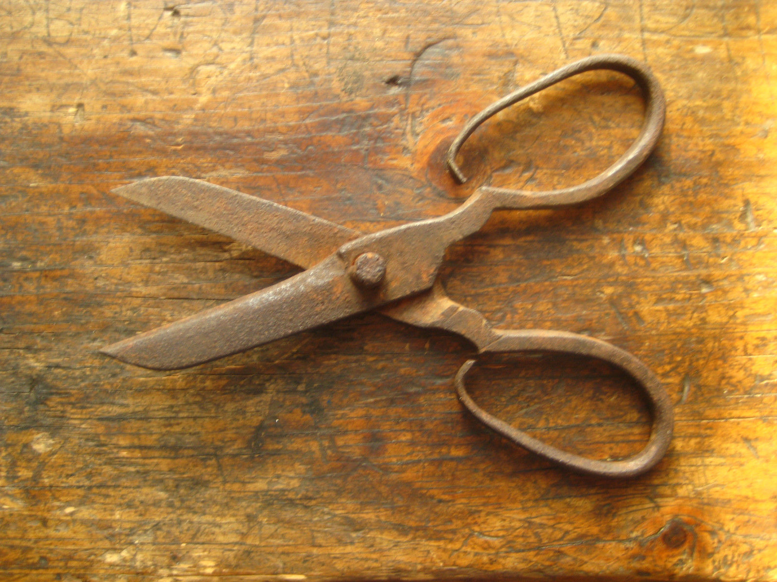 Antique Hand Iron Scissors Shears Antique Price Guide Details