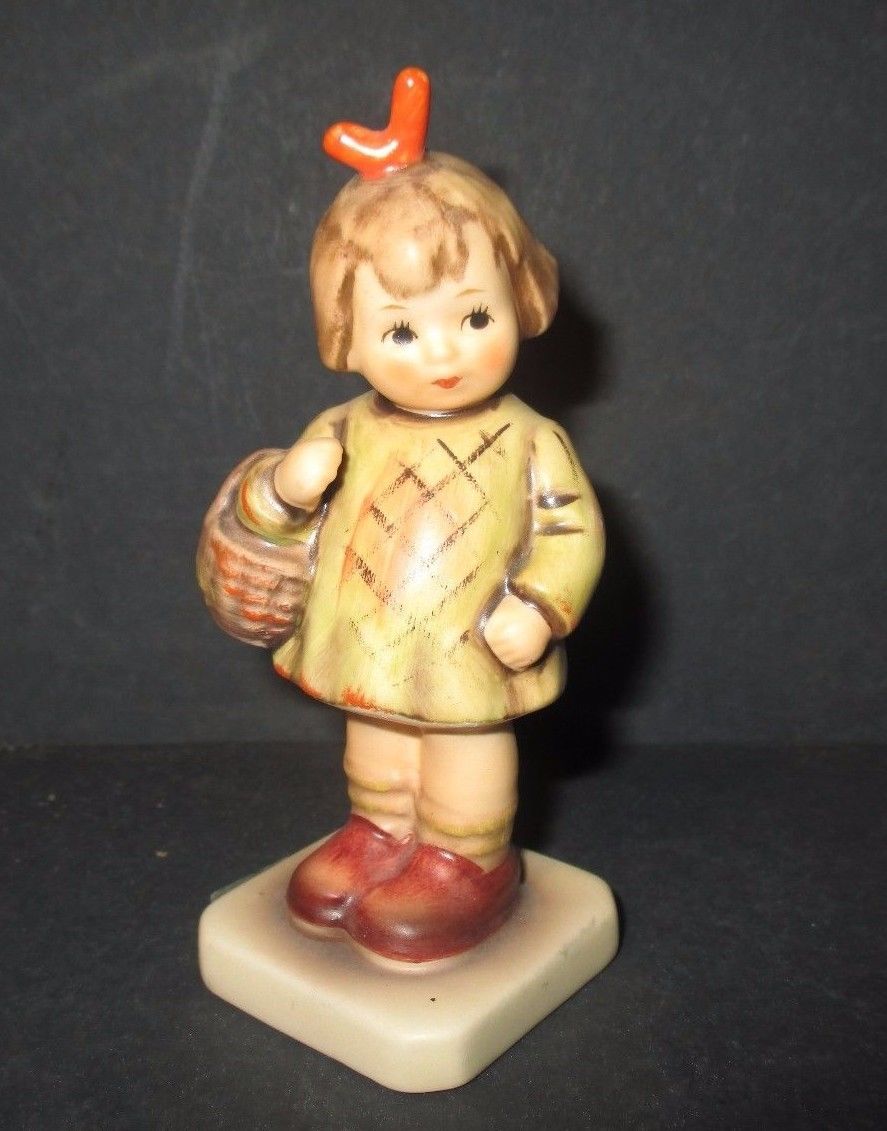 HUMMEL GOEBEL FIGURINE 479 TMK 6 I Brought You A Gift N165 QQ ...