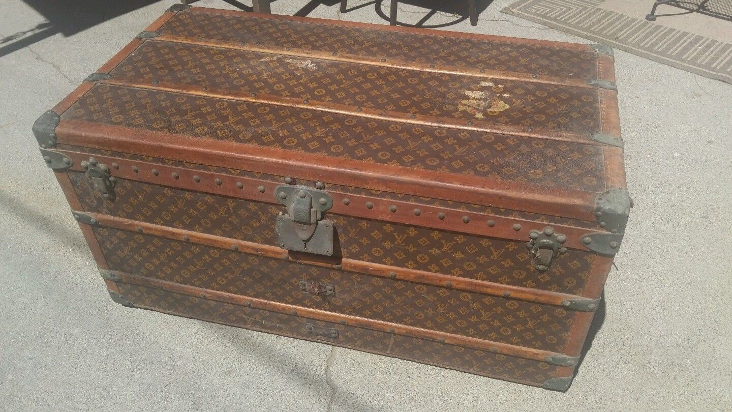 AUTH VINTAGE LOUIS VUITTON Monogram Leather Wood Wardrobe Steamer Trunk -- Antique Price Guide ...