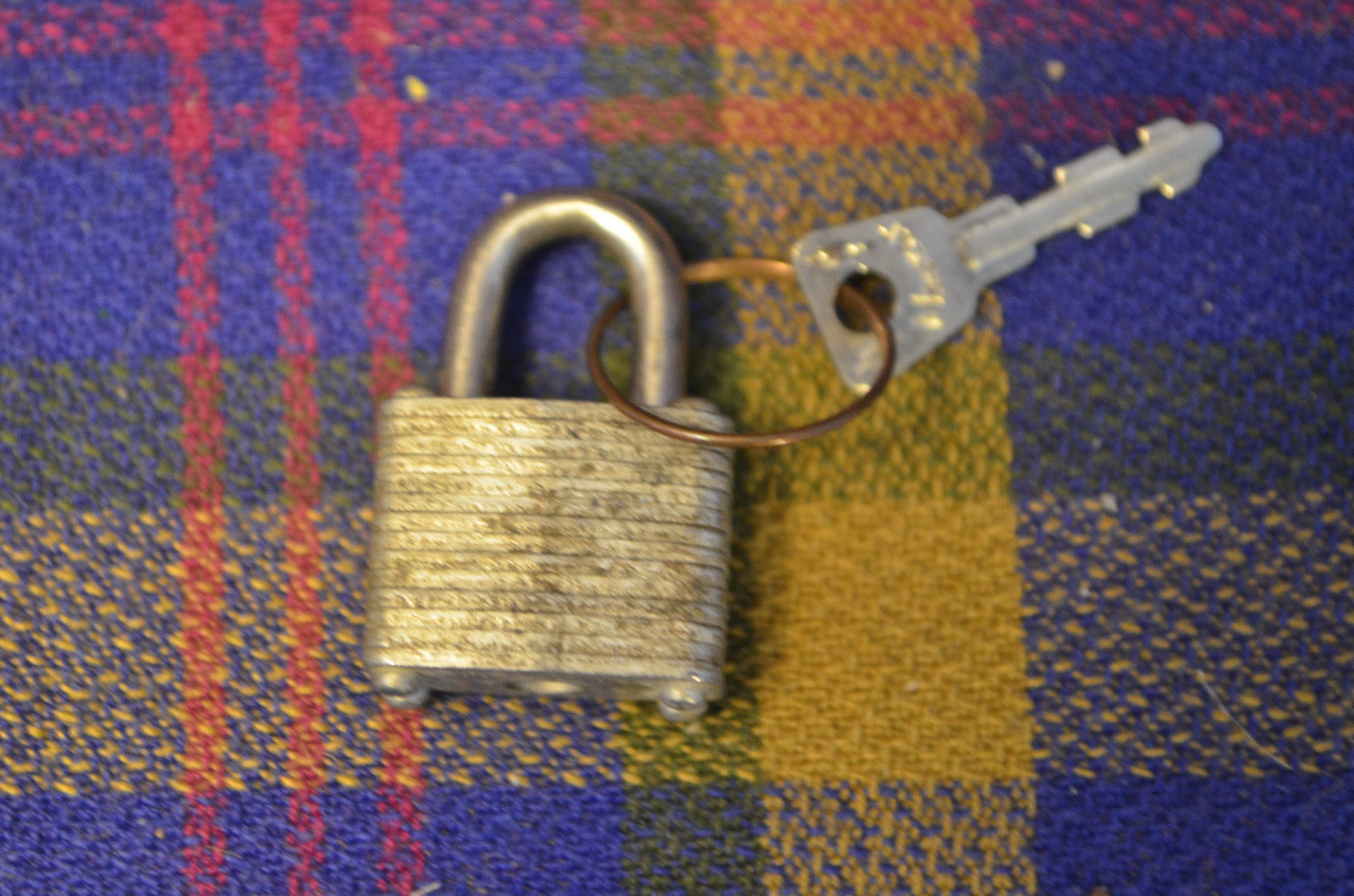 tiny master lock