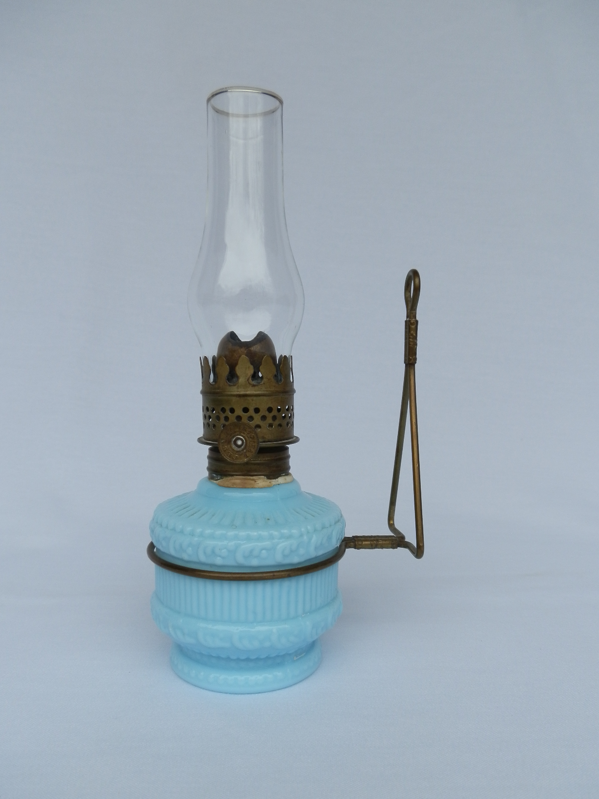 milk glass -- Antique Price Guide