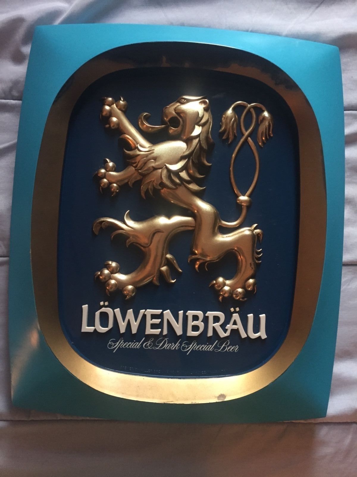 Where To Find The Authentic Taste Of Lowenbrau: A Guide To Retailers And Distributors