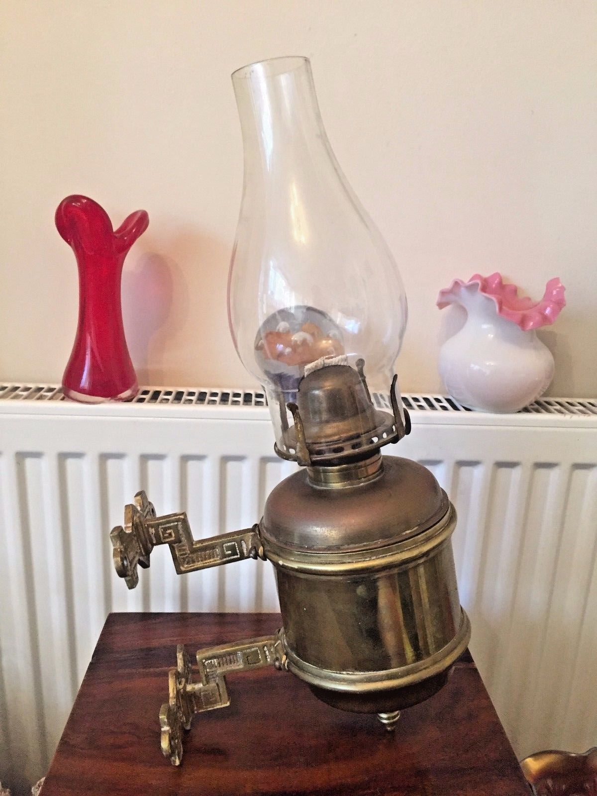 Vintage Brass wall oil lamp working order original condition Antique