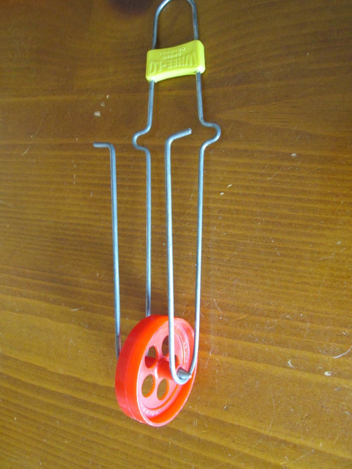 magnetic spinning wheel toy