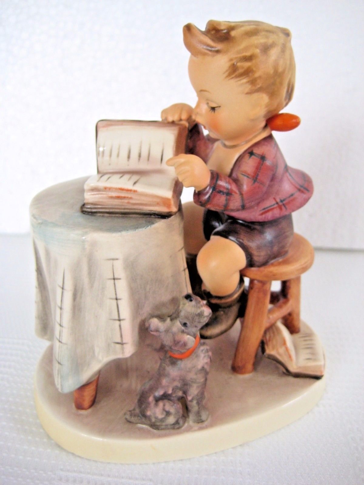 little bookkeeper hummel