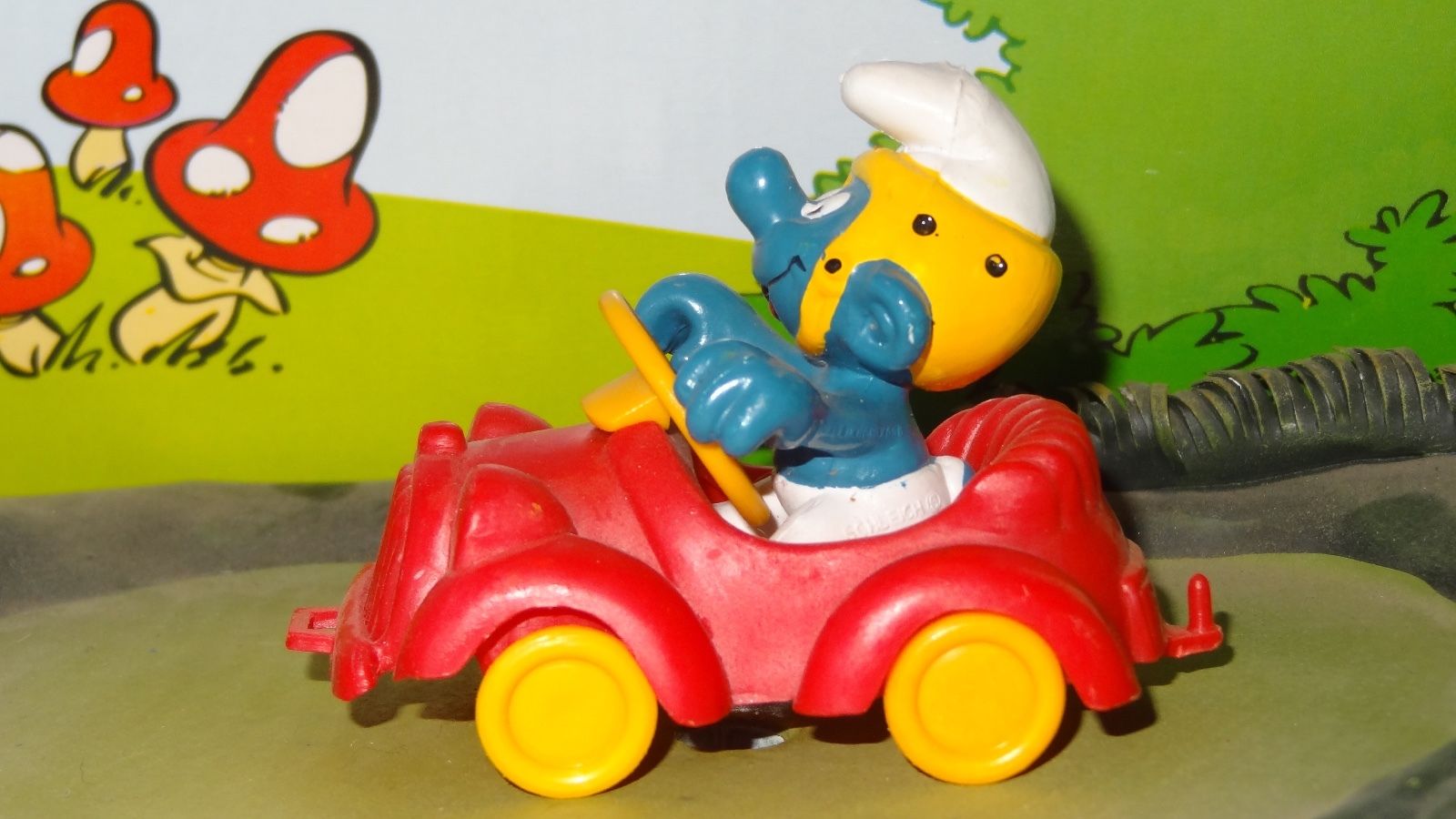 rare smurf figurines