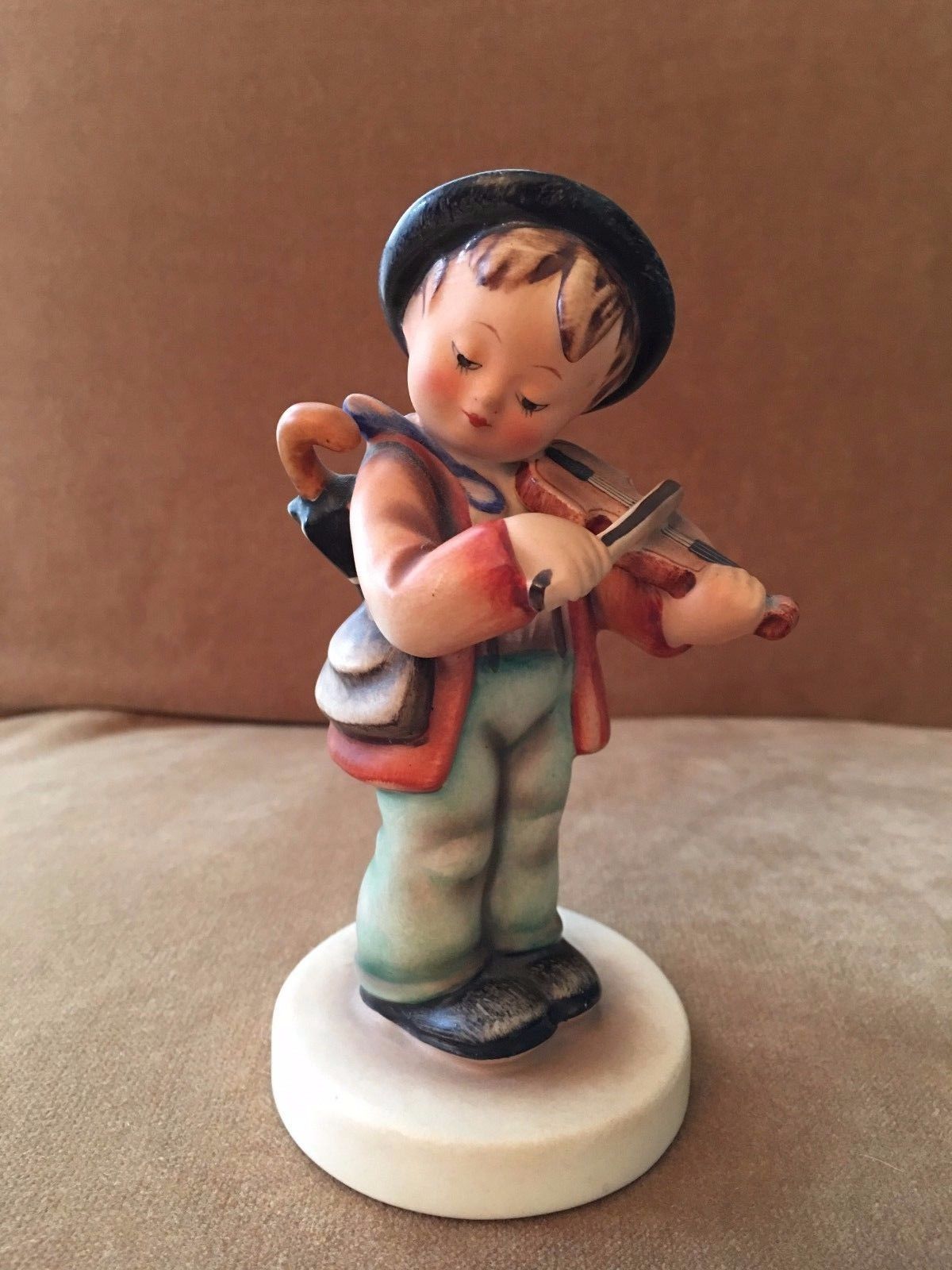 hummel little fiddler 4