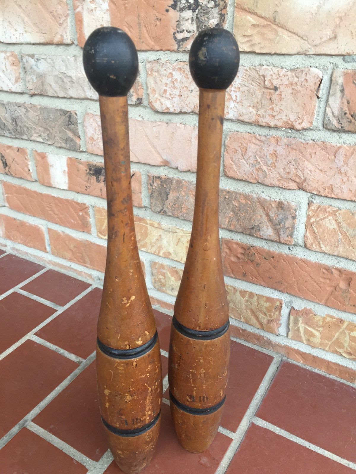 (2) 1lb Primitive Antique Vtg Wooden Juggling Circus Exercise Bowling