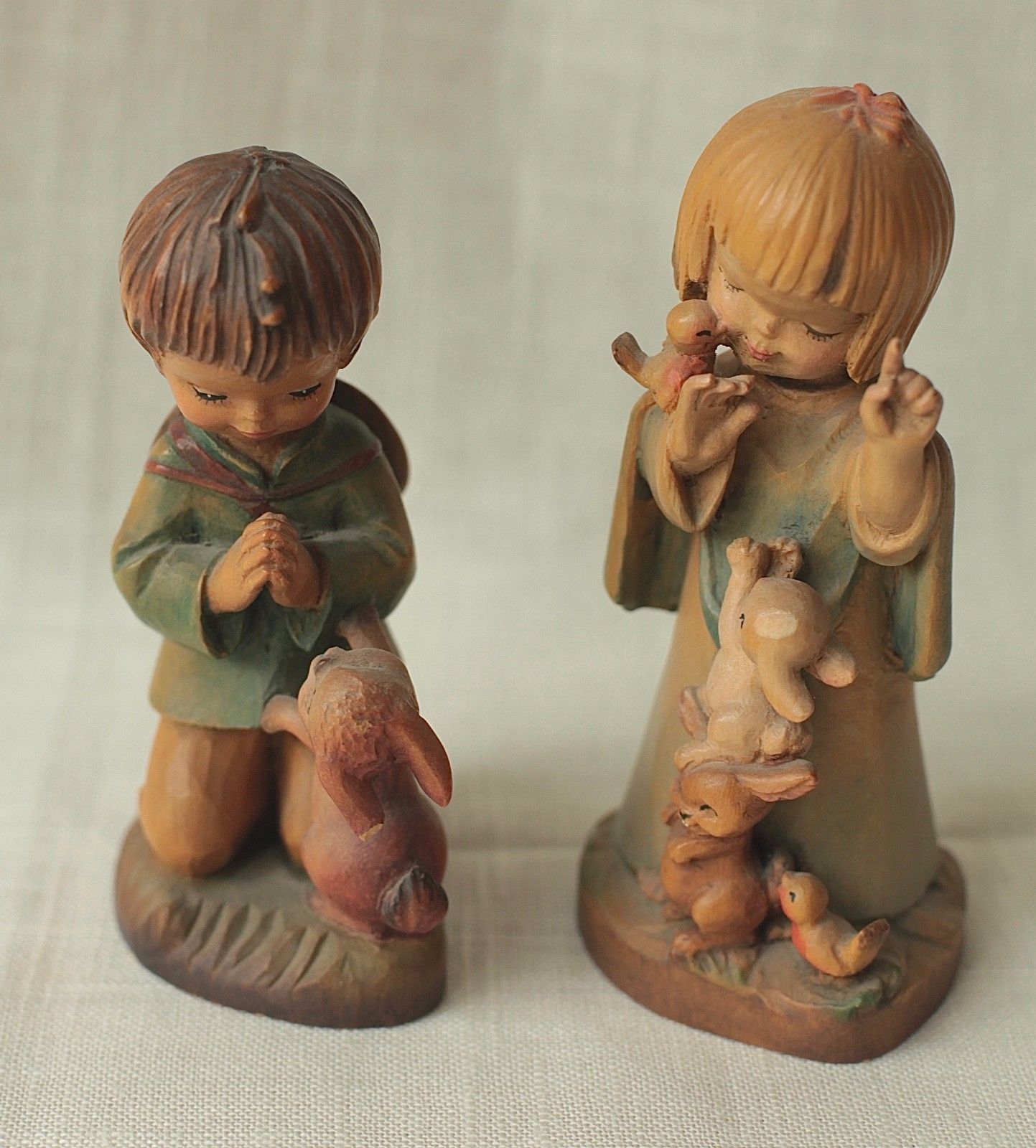 ANRI WOOD CARVINGS FROM ITALY Antique Price Guide Details Page anri-wood-carvings-from-italy-antique-price-guide-details-page