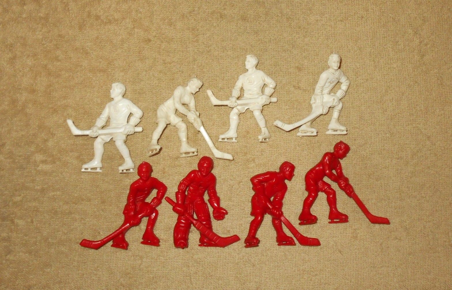 plastic hockey figures