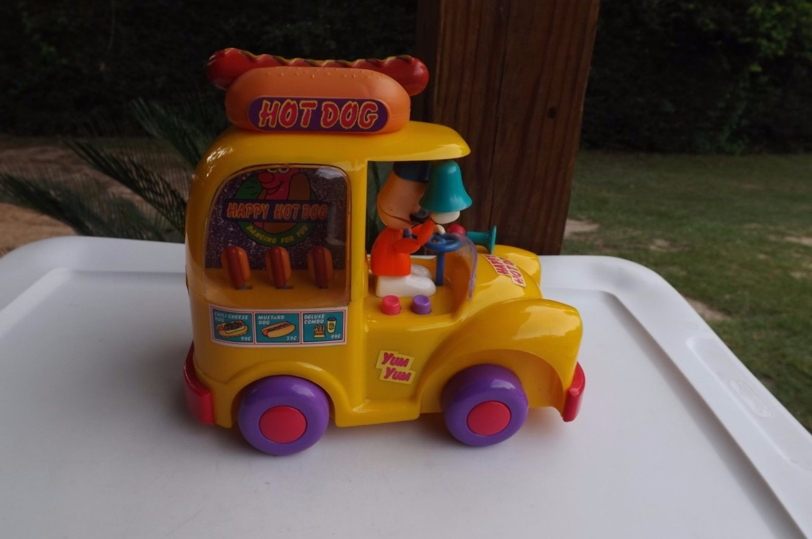 hot dog truck toy