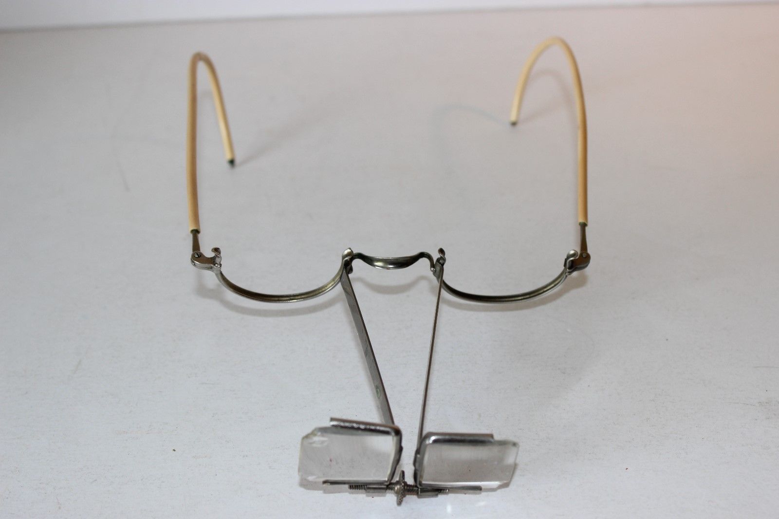Antique American Optical Magnifier Jewlers / Dental Magnifying