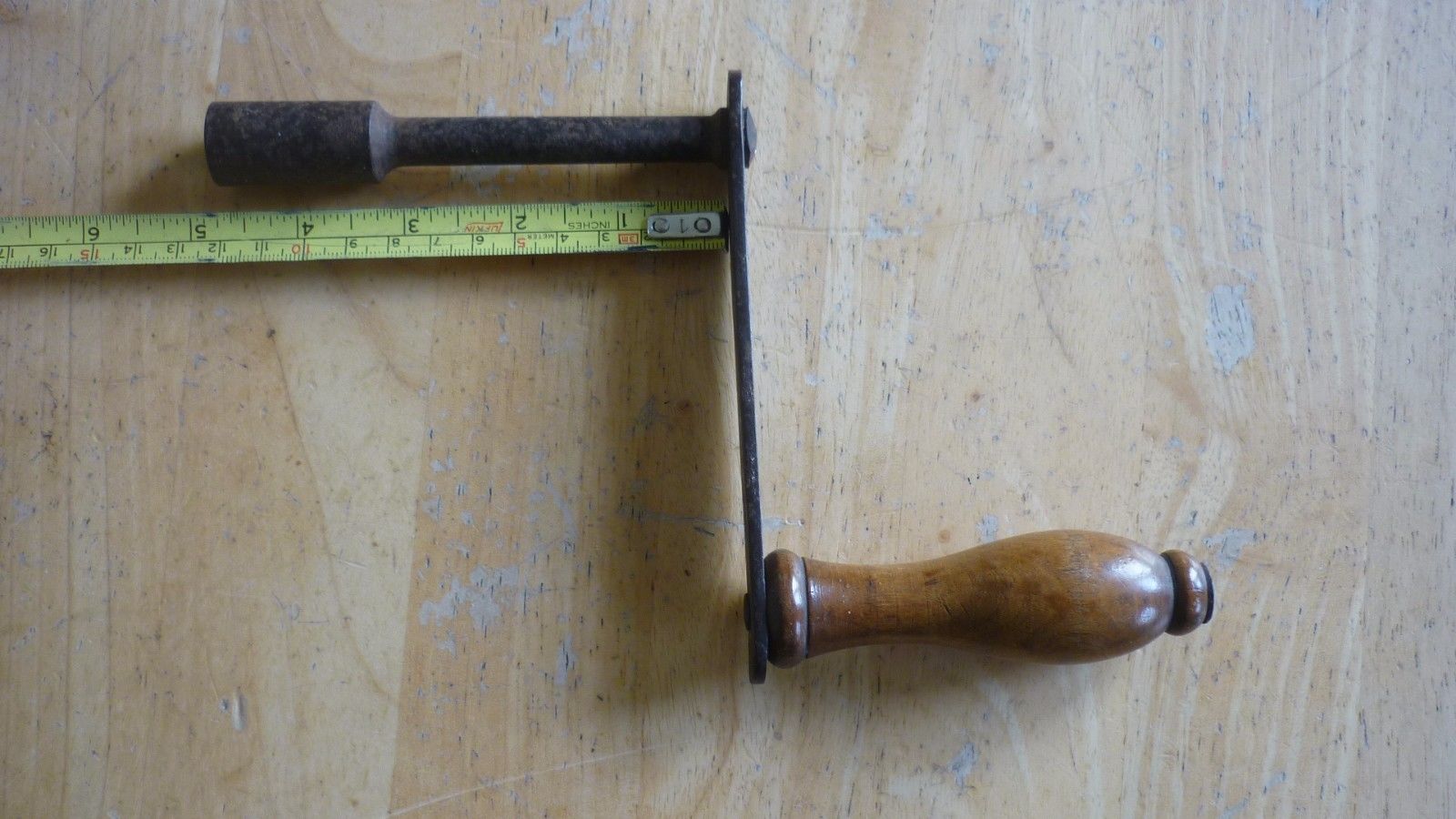 antique table crank handle Antique Price Guide Details Page
