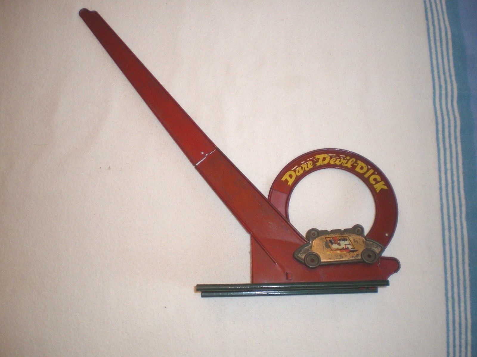 loop the loop car toy